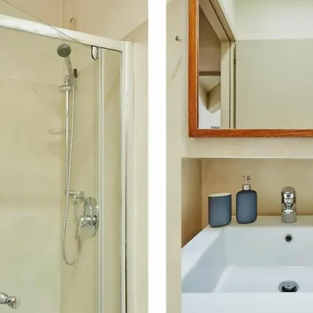 Settembrini By Halldis * Milán